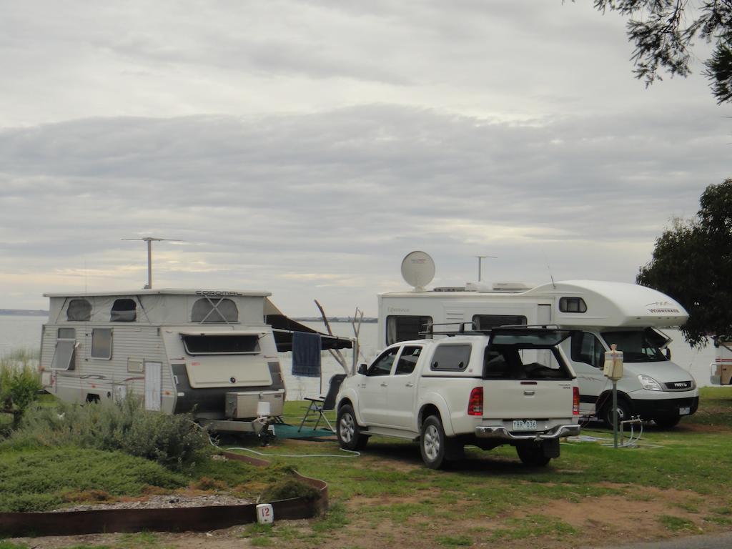 Lake Albert Caravan Park Hotell Meningie Eksteriør bilde