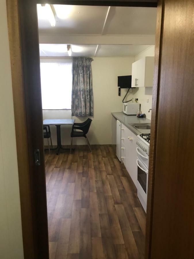 Lake Albert Caravan Park Hotell Meningie Eksteriør bilde
